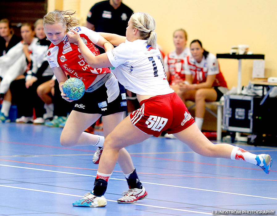 Annliz Cup Elit VästeråsIrsta HF-Skövde HF 26-25,dam,Arena Skövde,Skövde,Sverige,Handboll,,2013,72153