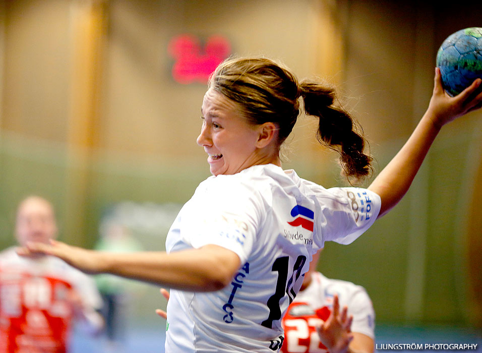 Annliz Cup Elit VästeråsIrsta HF-Skövde HF 26-25,dam,Arena Skövde,Skövde,Sverige,Handboll,,2013,72210