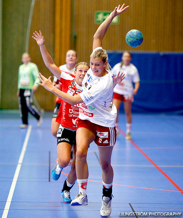 Annliz Cup Elit VästeråsIrsta HF-Skövde HF 26-25,dam,Arena Skövde,Skövde,Sverige,Handboll,,2013,72211