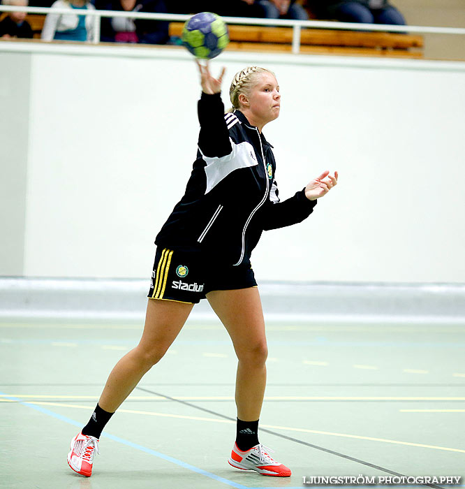 IK Sävehof-Skövde HF 31-27,dam,Skara Idrottshall,Skara,Sverige,Handboll,,2013,73484