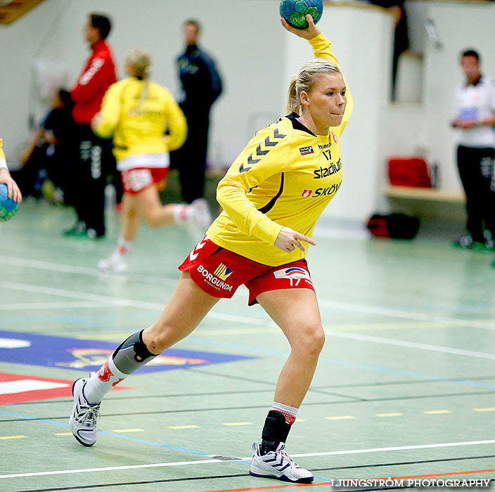 IK Sävehof-Skövde HF 31-27,dam,Skara Idrottshall,Skara,Sverige,Handboll,,2013,73486