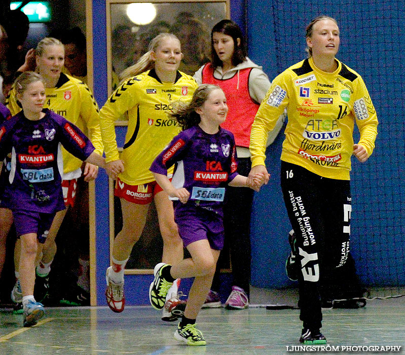 IK Sävehof-Skövde HF 31-27,dam,Skara Idrottshall,Skara,Sverige,Handboll,,2013,73488