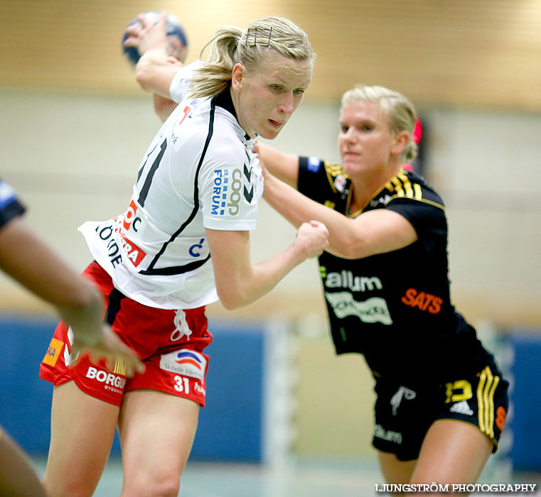 IK Sävehof-Skövde HF 31-27,dam,Skara Idrottshall,Skara,Sverige,Handboll,,2013,73558