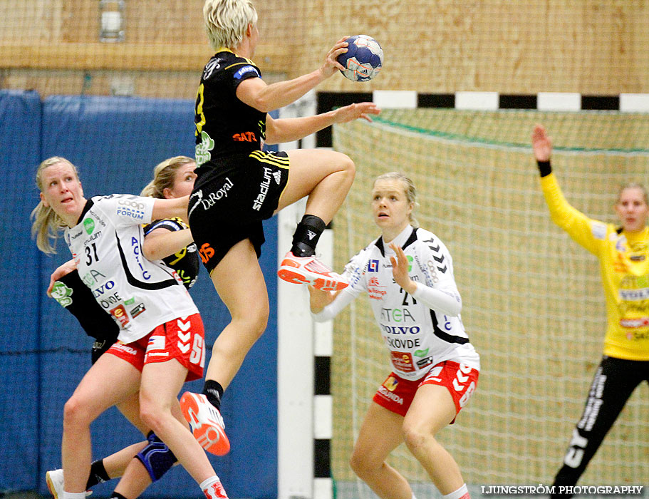 IK Sävehof-Skövde HF 31-27,dam,Skara Idrottshall,Skara,Sverige,Handboll,,2013,73570