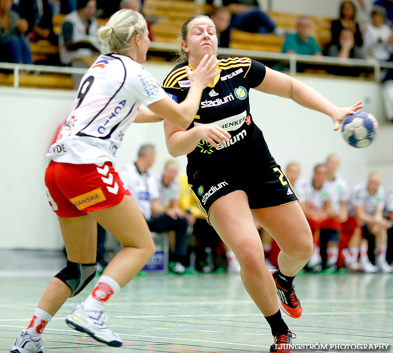 IK Sävehof-Skövde HF 31-27,dam,Skara Idrottshall,Skara,Sverige,Handboll,,2013,73579