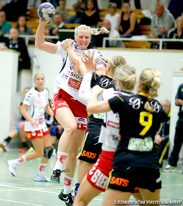 IK Sävehof-Skövde HF 31-27,dam,Skara Idrottshall,Skara,Sverige,Handboll,,2013,73591