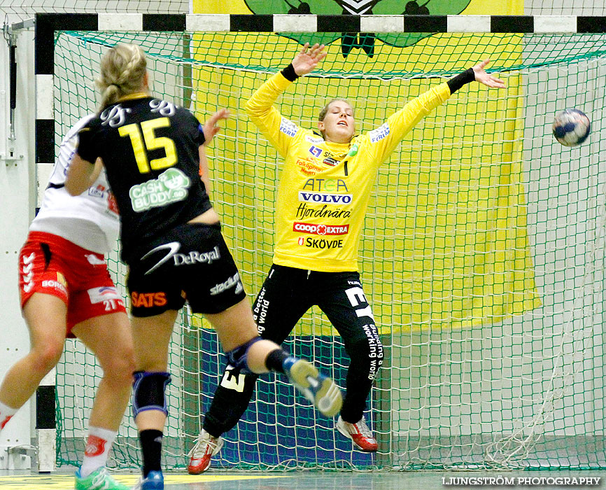 IK Sävehof-Skövde HF 31-27,dam,Skara Idrottshall,Skara,Sverige,Handboll,,2013,73594