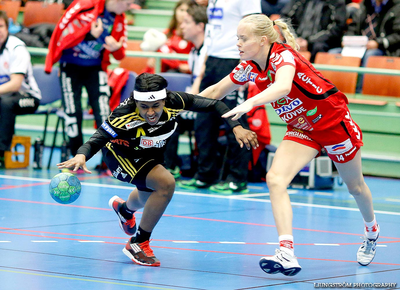 Skövde HF-IK Sävehof 22-32,dam,Arena Skövde,Skövde,Sverige,Handboll,,2014,82346