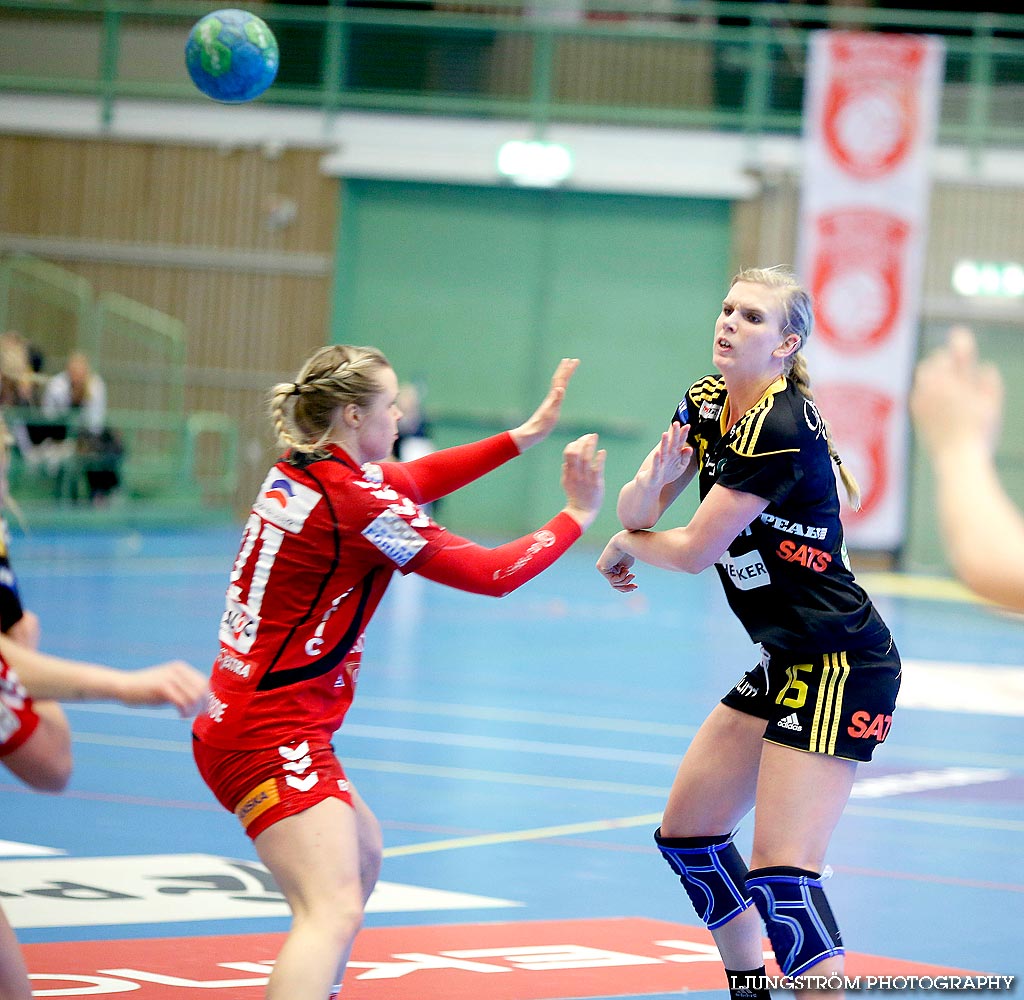 Skövde HF-IK Sävehof 22-32,dam,Arena Skövde,Skövde,Sverige,Handboll,,2014,82371