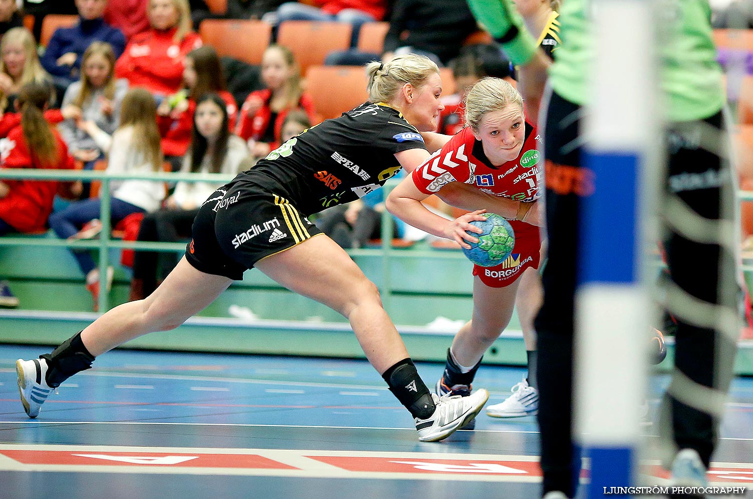 Skövde HF-IK Sävehof 22-32,dam,Arena Skövde,Skövde,Sverige,Handboll,,2014,82400