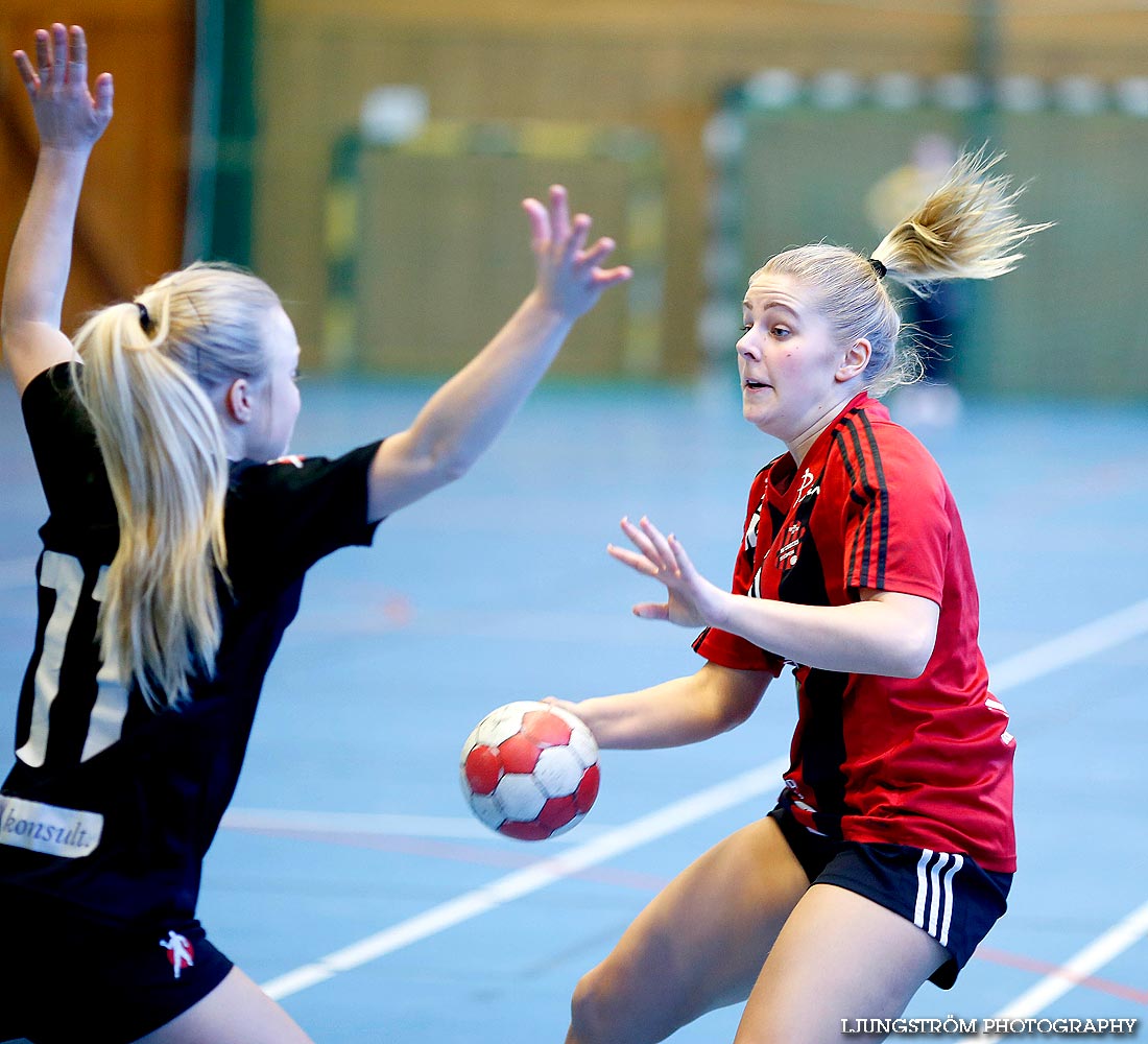 HK Country-Husaren HK 24-21,dam,Stöpenhallen,Stöpen,Sverige,Handboll,,2014,82449