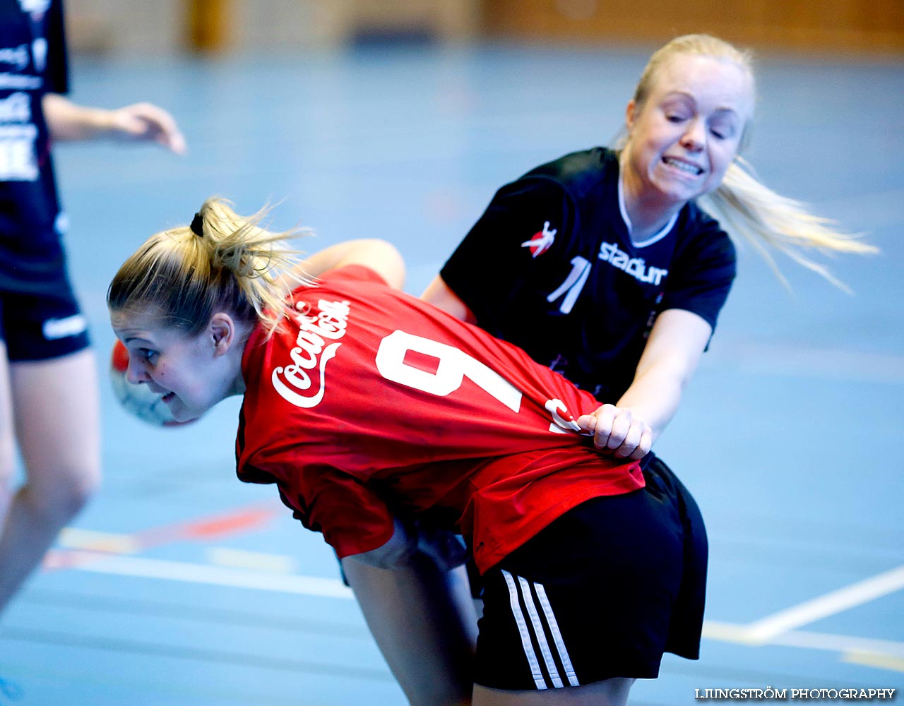 HK Country-Husaren HK 24-21,dam,Stöpenhallen,Stöpen,Sverige,Handboll,,2014,82453