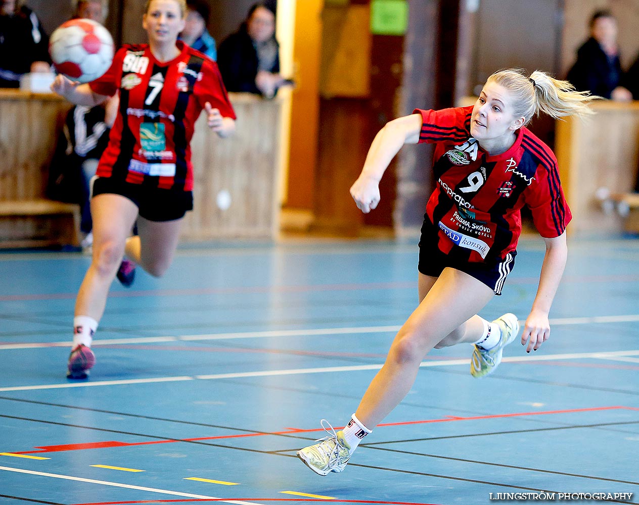 HK Country-Husaren HK 24-21,dam,Stöpenhallen,Stöpen,Sverige,Handboll,,2014,82459