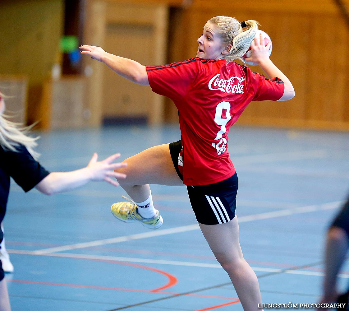 HK Country-Husaren HK 24-21,dam,Stöpenhallen,Stöpen,Sverige,Handboll,,2014,82473