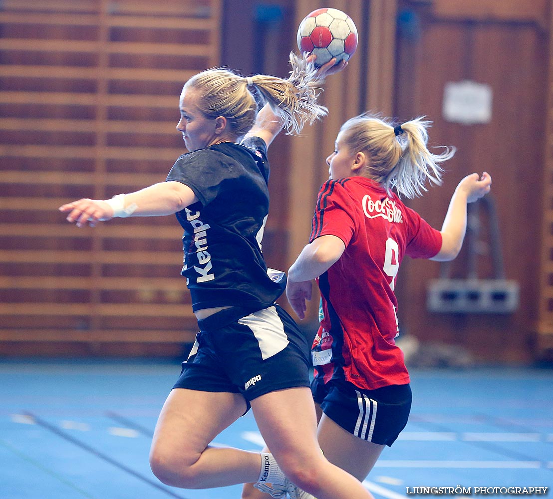 HK Country-Husaren HK 24-21,dam,Stöpenhallen,Stöpen,Sverige,Handboll,,2014,82493