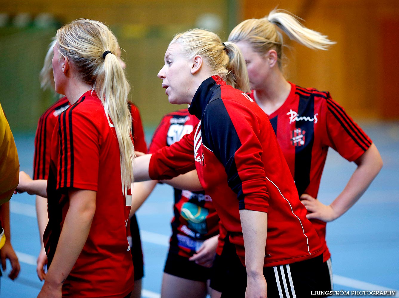 HK Country-Husaren HK 24-21,dam,Stöpenhallen,Stöpen,Sverige,Handboll,,2014,82497