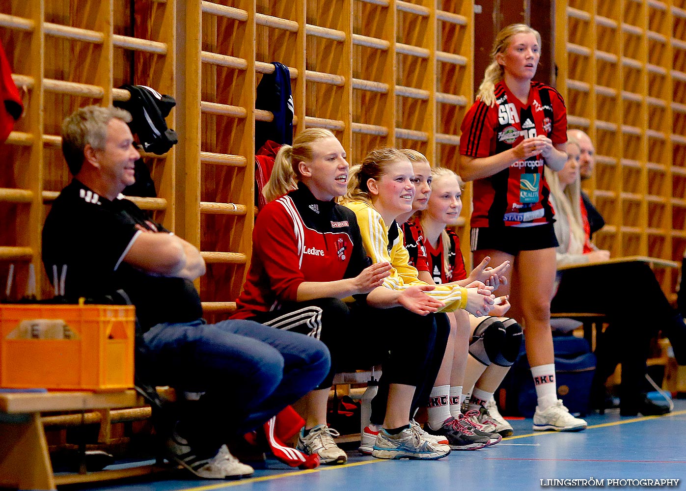 HK Country-Husaren HK 24-21,dam,Stöpenhallen,Stöpen,Sverige,Handboll,,2014,82509