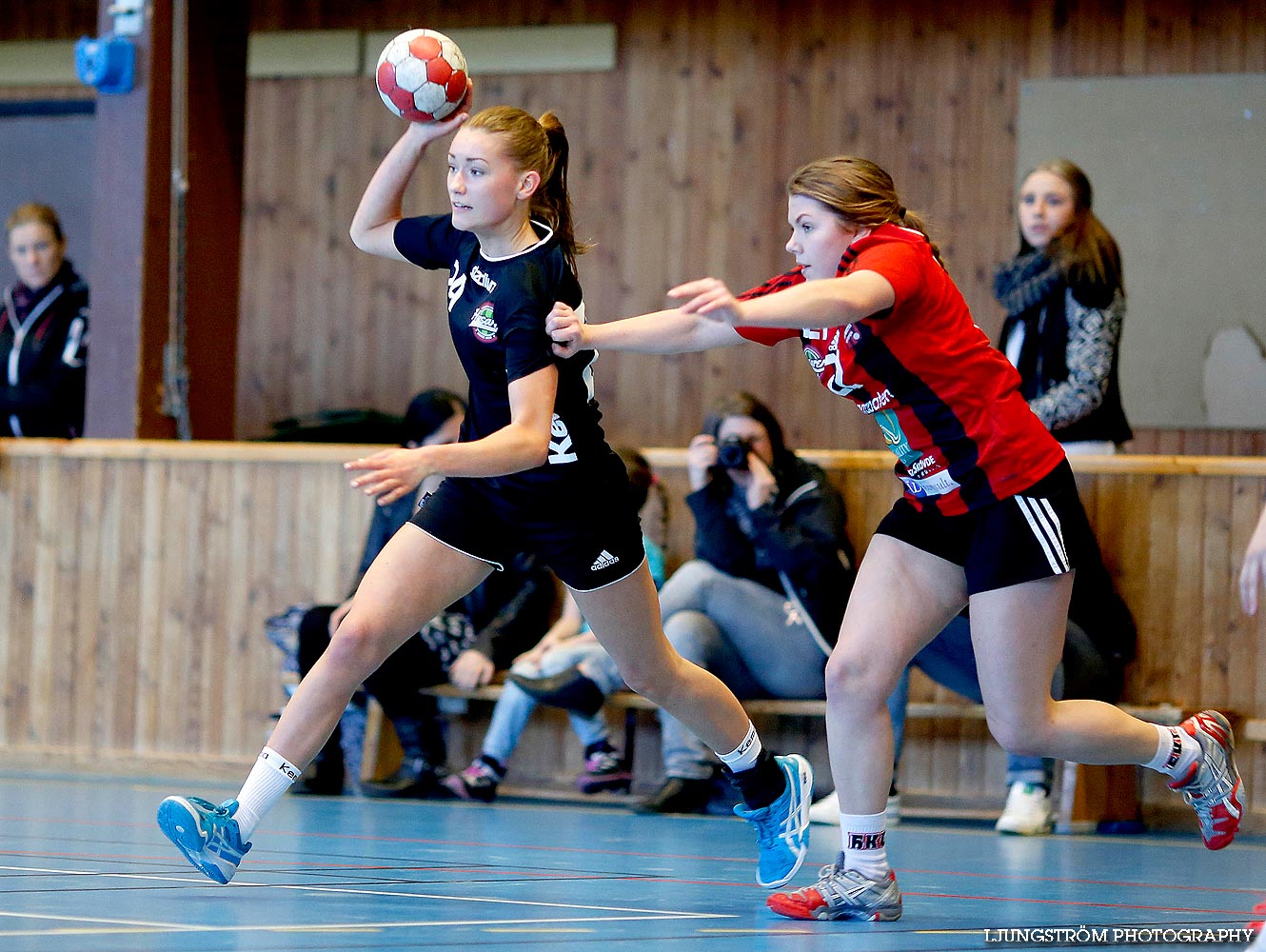 HK Country-Husaren HK 24-21,dam,Stöpenhallen,Stöpen,Sverige,Handboll,,2014,82517