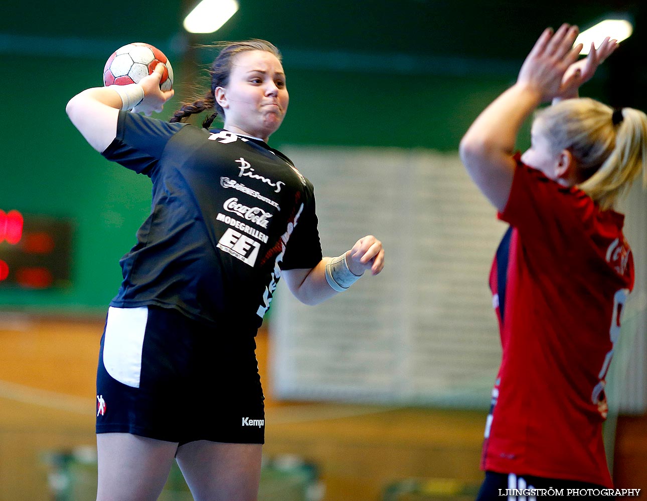 HK Country-Husaren HK 24-21,dam,Stöpenhallen,Stöpen,Sverige,Handboll,,2014,82523