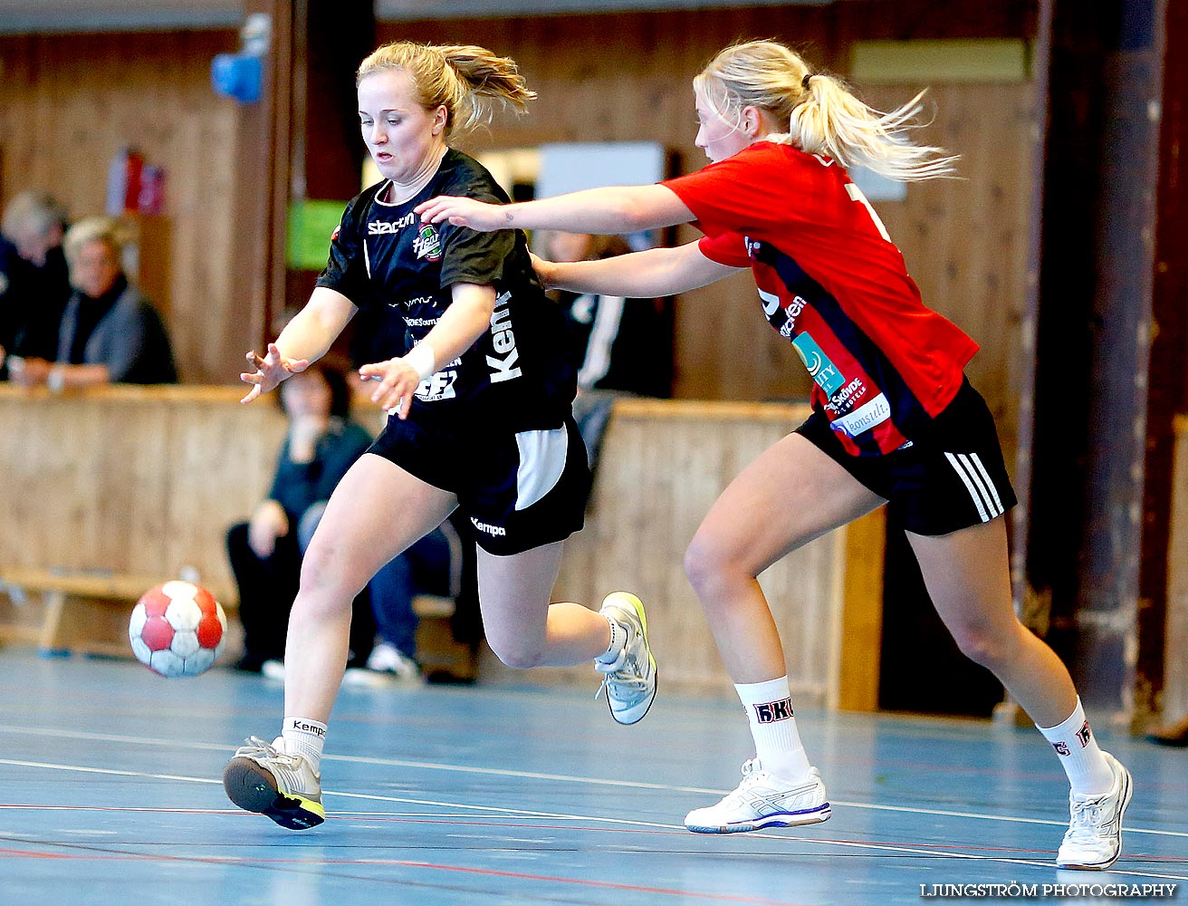 HK Country-Husaren HK 24-21,dam,Stöpenhallen,Stöpen,Sverige,Handboll,,2014,82542