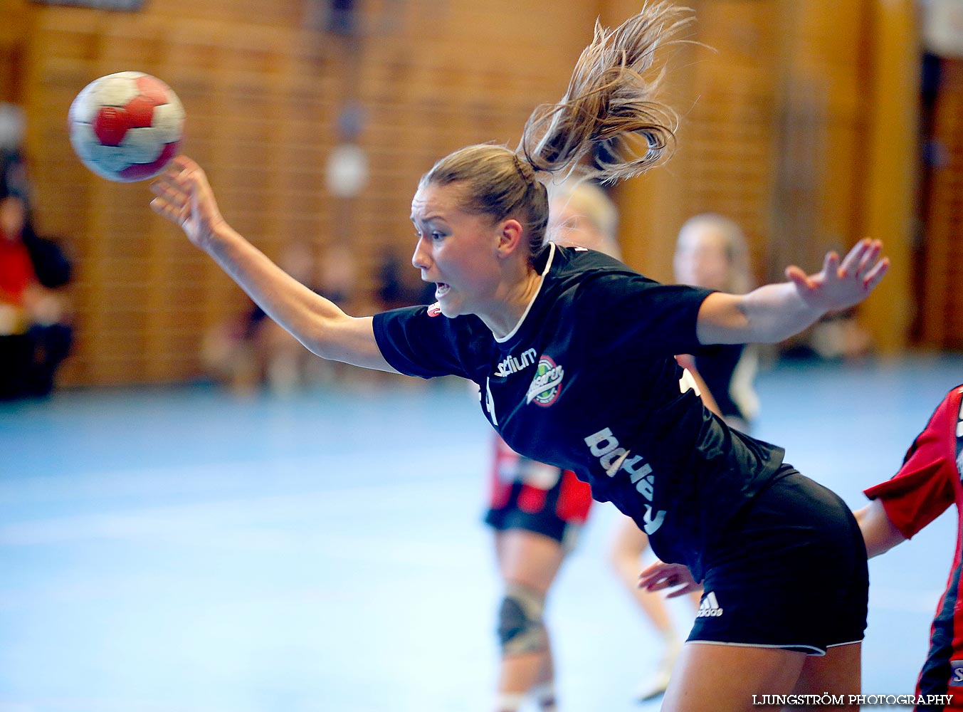 HK Country-Husaren HK 24-21,dam,Stöpenhallen,Stöpen,Sverige,Handboll,,2014,82545