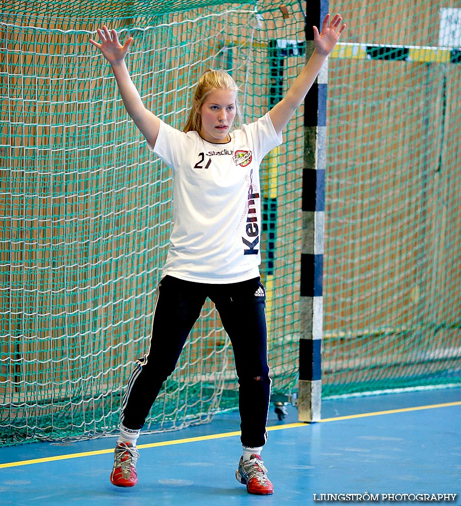 HK Country-Husaren HK 24-21,dam,Stöpenhallen,Stöpen,Sverige,Handboll,,2014,82552