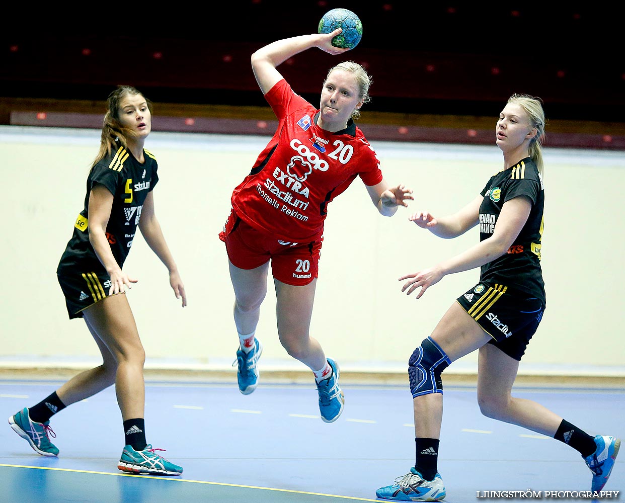 HF Somby/Skövde-HK S-hof 21-25,dam,Skövde Idrottshall,Skövde,Sverige,Handboll,,2014,83380