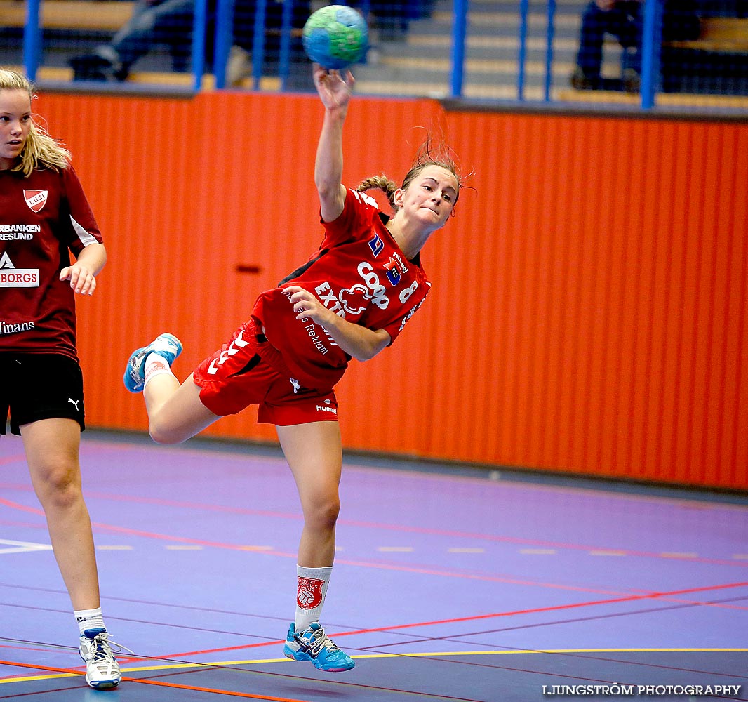 Somby Cup HK Farmen-HF Somby/Skövde 29-29,dam,Arena Skövde,Skövde,Sverige,Handboll,,2014,92606