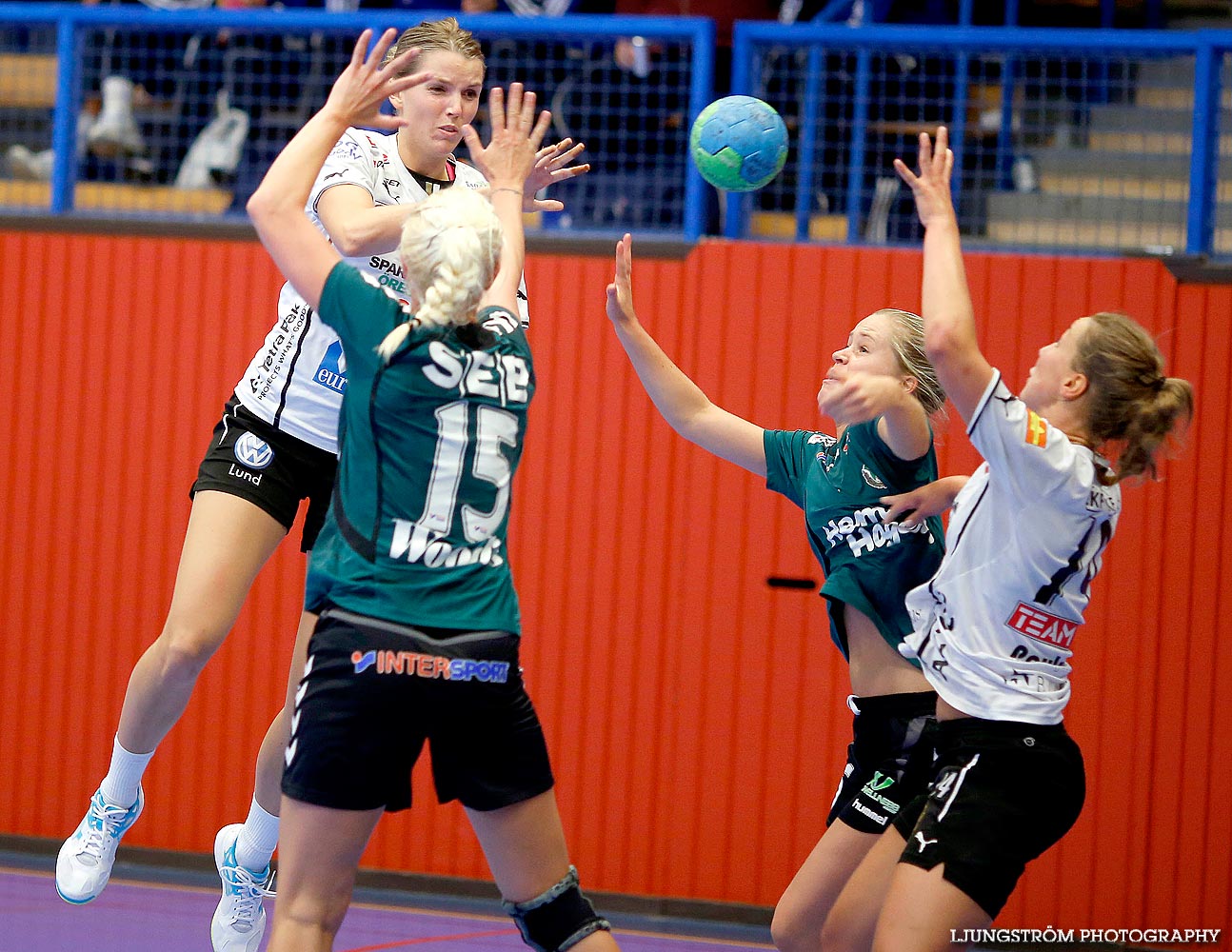 Annliz Cup Lugi HF-Önnereds HK 28-24,dam,Arena Skövde,Skövde,Sverige,Handboll,,2014,92867