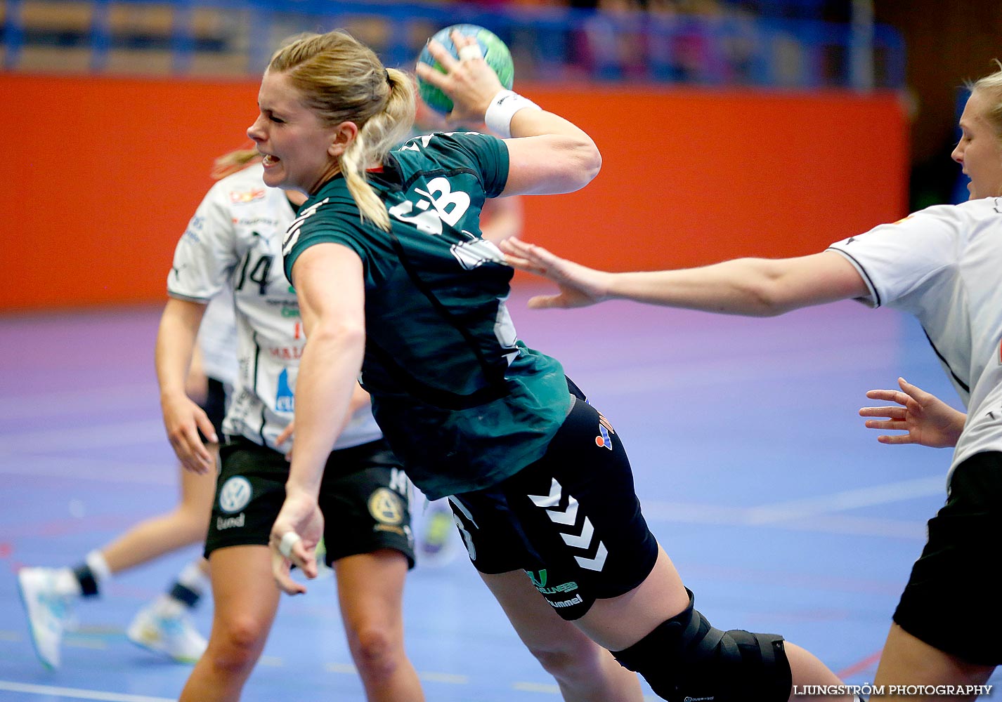 Annliz Cup Lugi HF-Önnereds HK 28-24,dam,Arena Skövde,Skövde,Sverige,Handboll,,2014,92897