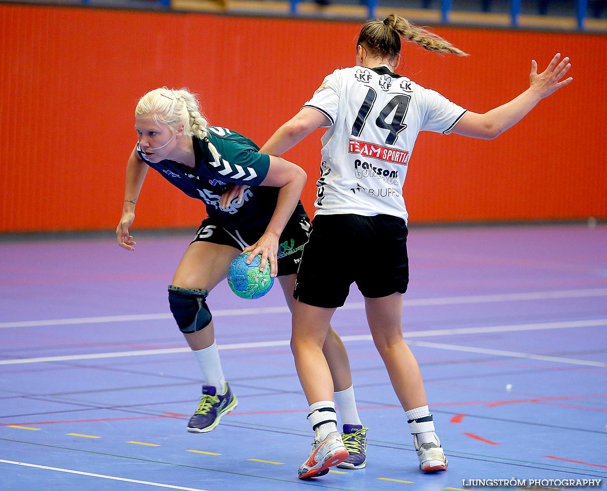 Annliz Cup Lugi HF-Önnereds HK 28-24,dam,Arena Skövde,Skövde,Sverige,Handboll,,2014,92910