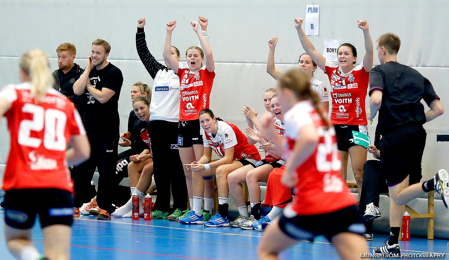 Annliz Cup VästeråsIrsta HF-Kristianstad HK 25-28,dam,Arena Skövde,Skövde,Sverige,Handboll,,2014,93072