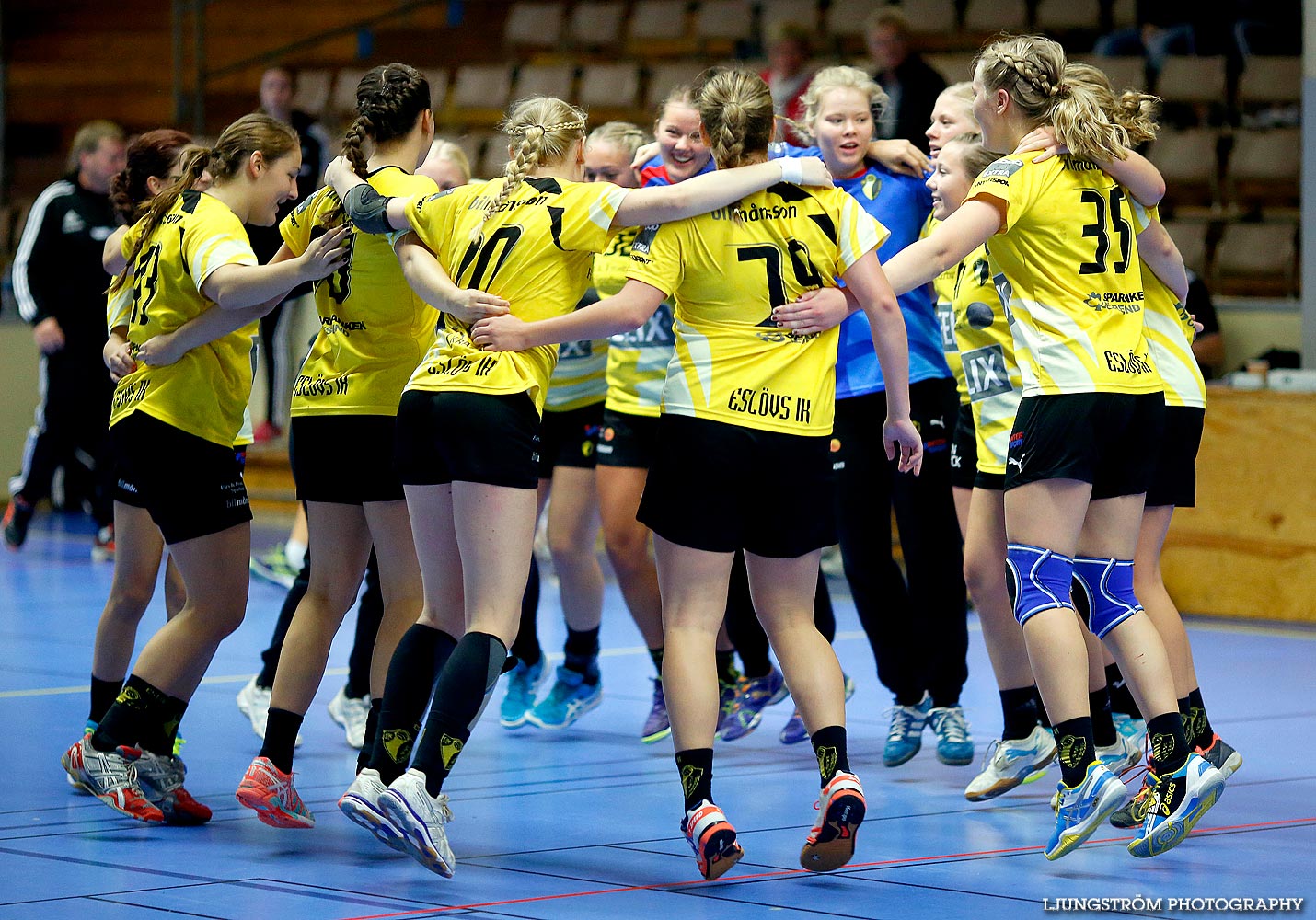 Ungdoms-SM Steg 1 Damjuniorer HK Country-Eslövs IK 15-22,dam,Skövde Idrottshall,Skövde,Sverige,Handboll,,2014,94088