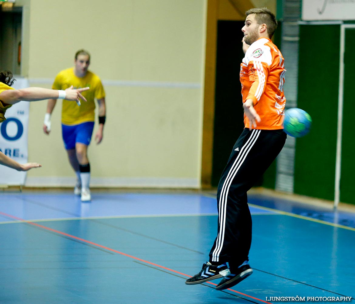 HK Country-HK Cliff 28-24,herr,Skövde Idrottshall,Skövde,Sverige,Handboll,,2014,97257