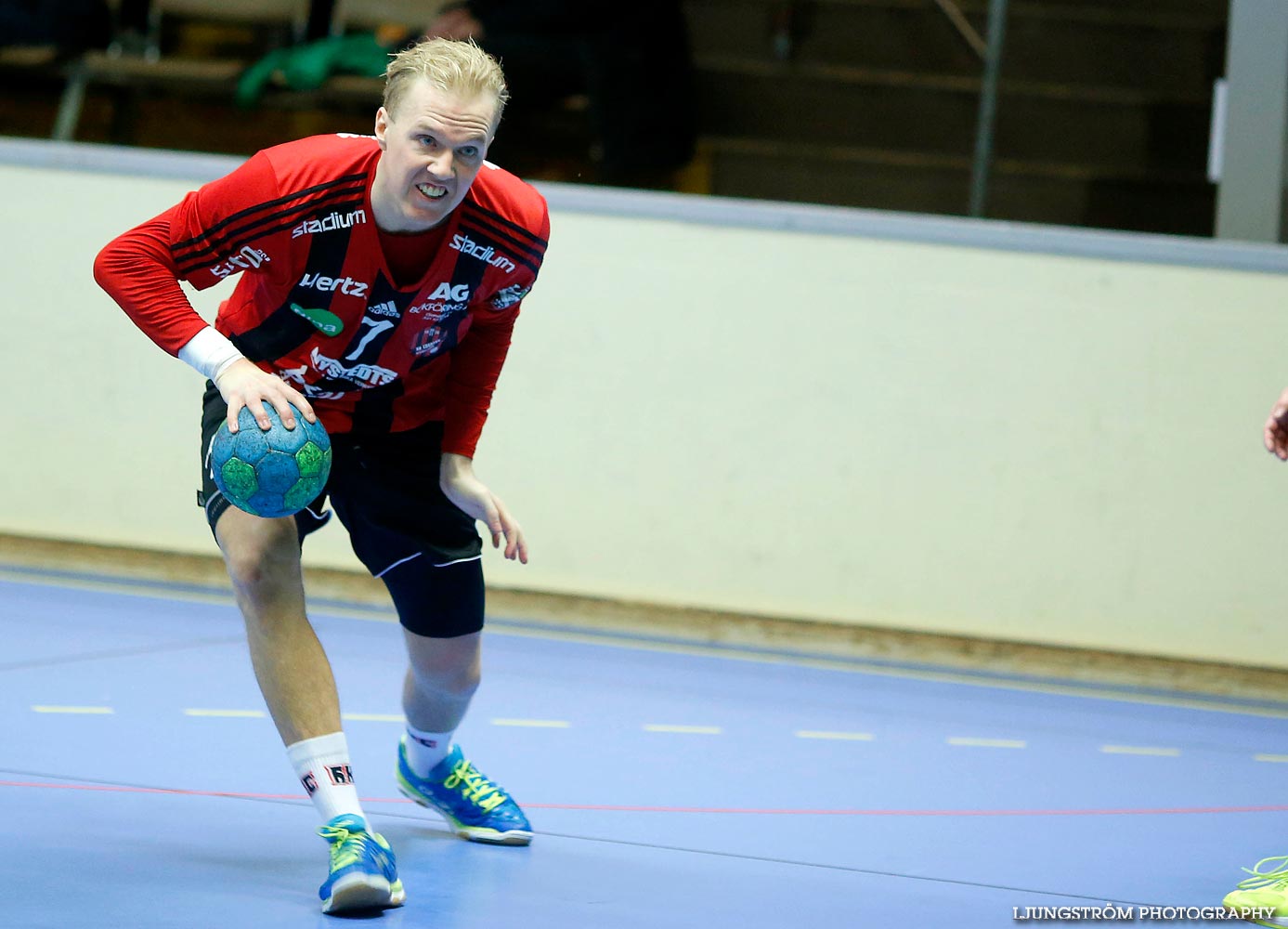 HK Country-HK Cliff 28-24,herr,Skövde Idrottshall,Skövde,Sverige,Handboll,,2014,97277