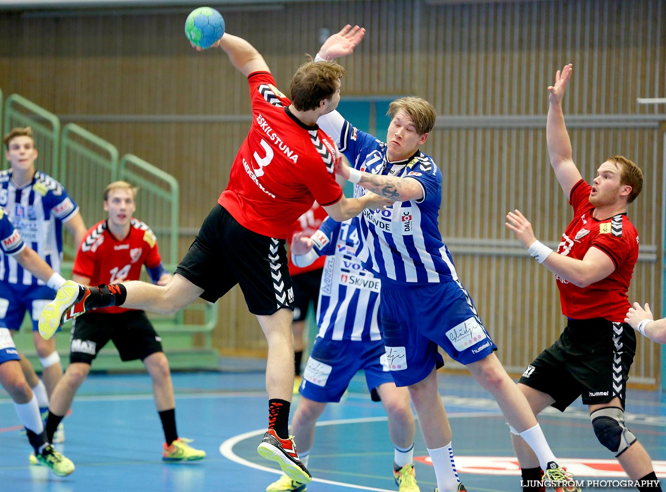 IFK Skövde HK-Eskilstuna Guif 29-31,herr,Arena Skövde,Skövde,Sverige,Handboll,,2014,96700