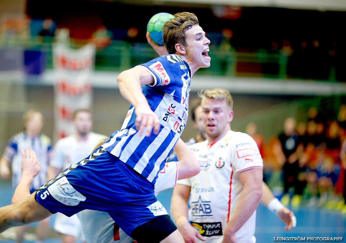 IFK Skövde HK-HK Drott Halmstad 30-35,herr,Arena Skövde,Skövde,Sverige,Handboll,,2014,97425