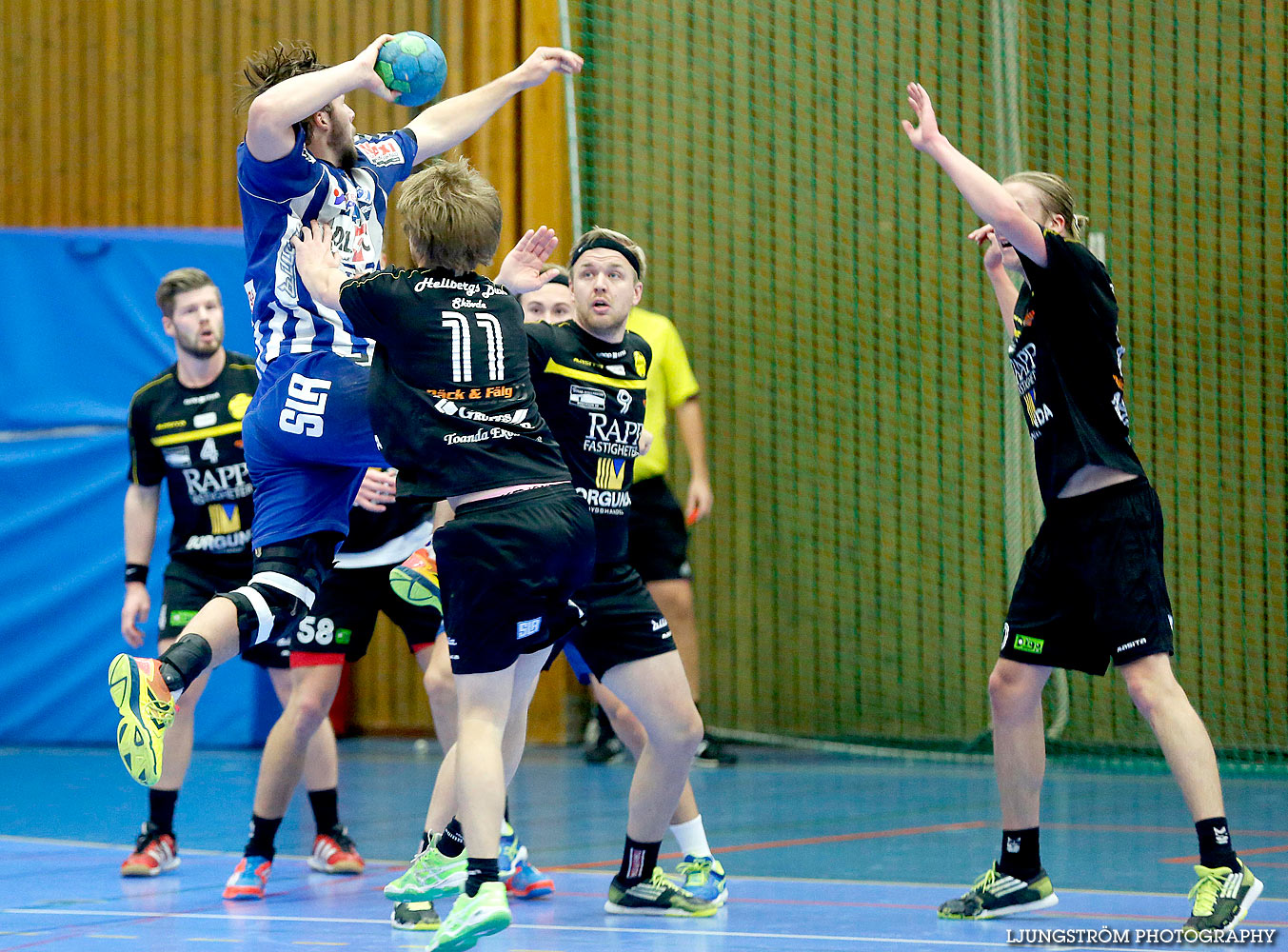 HK Skövde-HP Skövde 90 33-26,herr,Arena Skövde,Skövde,Sverige,Handboll,,2014,134065