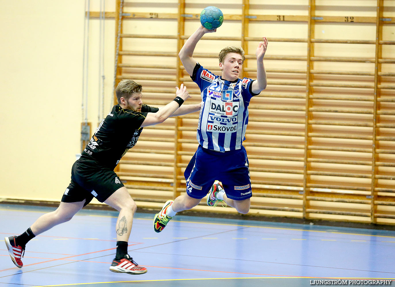 HK Skövde-HP Skövde 90 33-26,herr,Arena Skövde,Skövde,Sverige,Handboll,,2014,134112