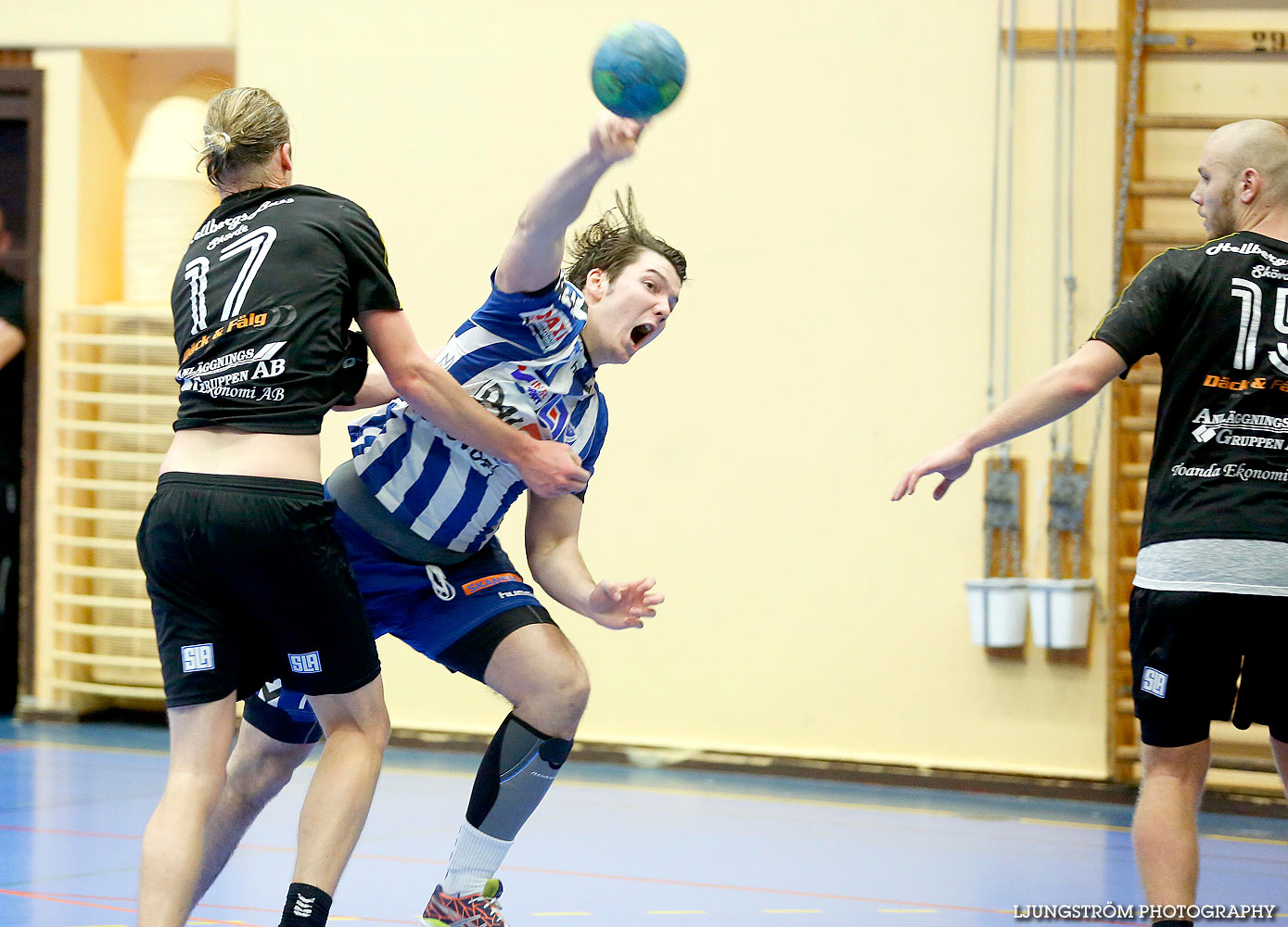 HK Skövde-HP Skövde 90 33-26,herr,Arena Skövde,Skövde,Sverige,Handboll,,2014,134113