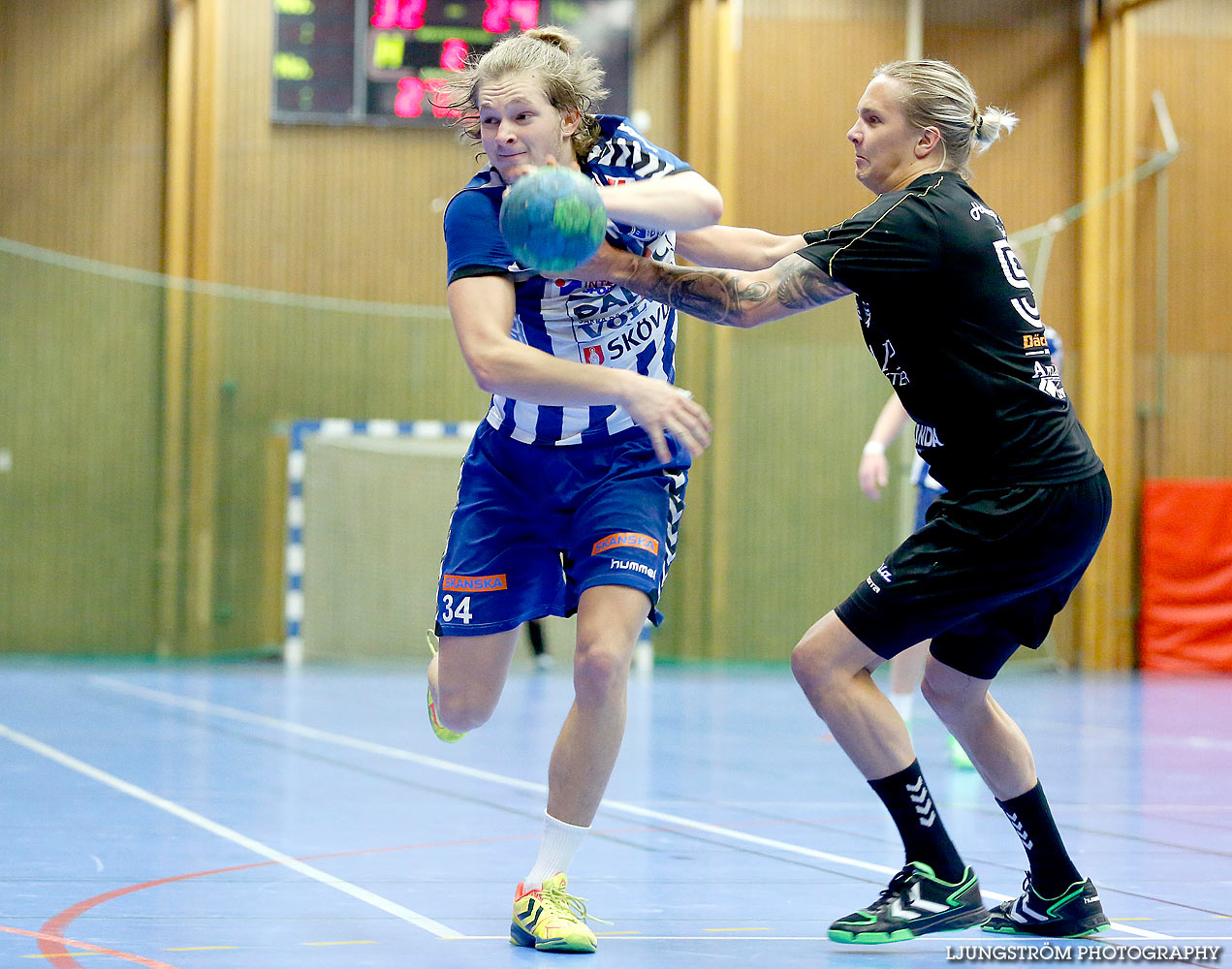 HK Skövde-HP Skövde 90 33-26,herr,Arena Skövde,Skövde,Sverige,Handboll,,2014,134122