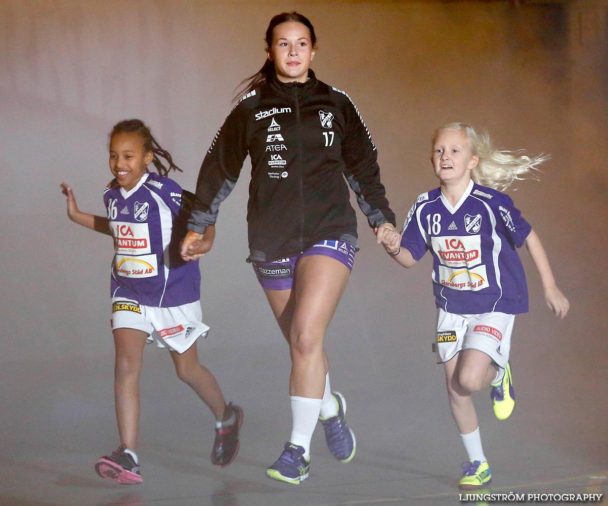 Skara HF-Eskilstuna Guif 23-24,dam,Skara Idrottshall,Skara,Sverige,Handboll,,2014,95740