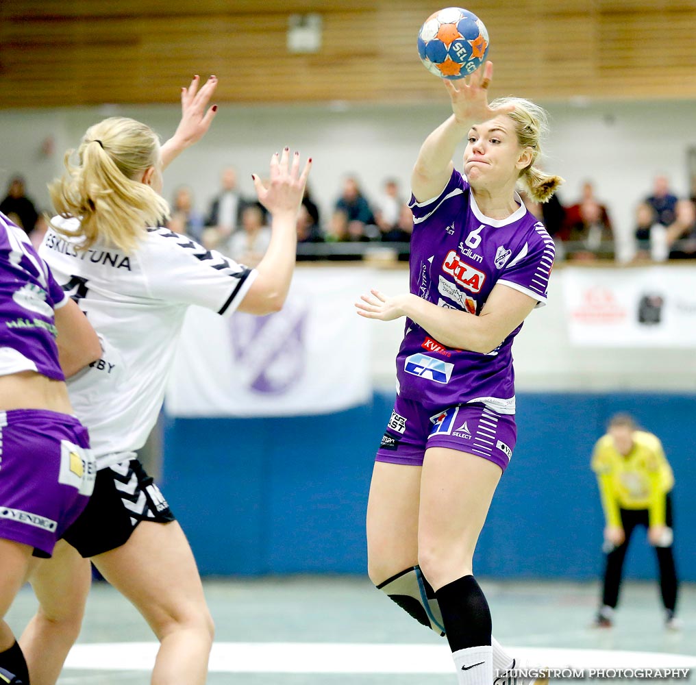 Skara HF-Eskilstuna Guif 23-24,dam,Skara Idrottshall,Skara,Sverige,Handboll,,2014,95760