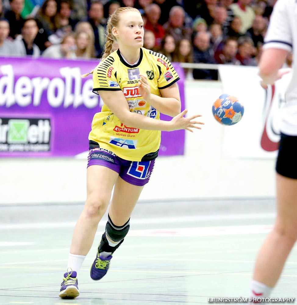 Skara HF-Eskilstuna Guif 23-24,dam,Skara Idrottshall,Skara,Sverige,Handboll,,2014,95764