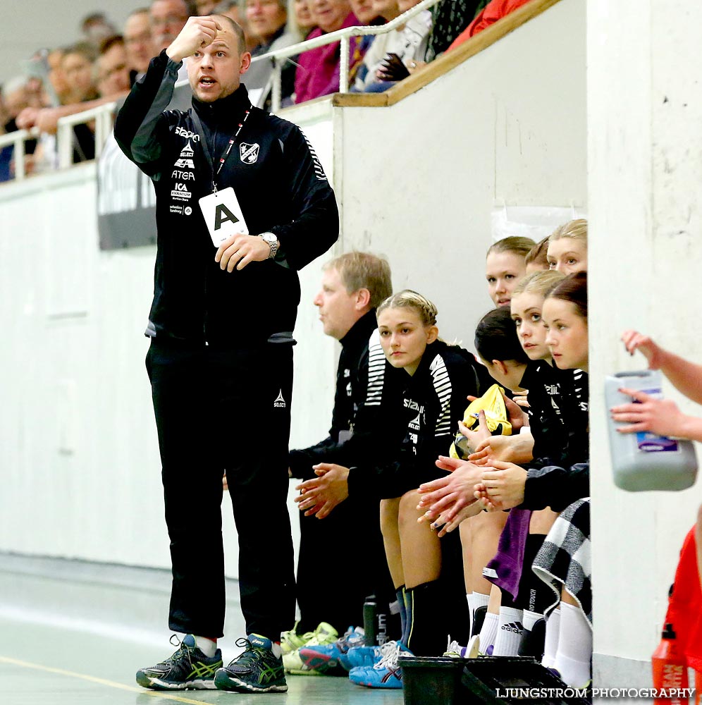 Skara HF-Eskilstuna Guif 23-24,dam,Skara Idrottshall,Skara,Sverige,Handboll,,2014,95768