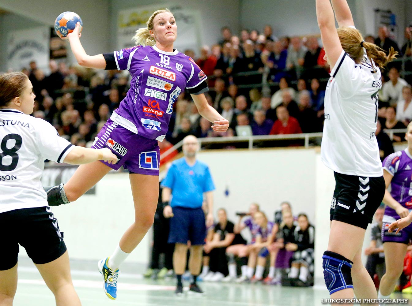 Skara HF-Eskilstuna Guif 23-24,dam,Skara Idrottshall,Skara,Sverige,Handboll,,2014,95787