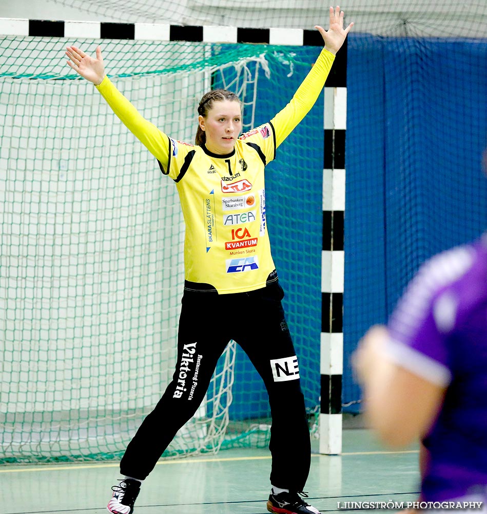 Skara HF-Eskilstuna Guif 23-24,dam,Skara Idrottshall,Skara,Sverige,Handboll,,2014,95809