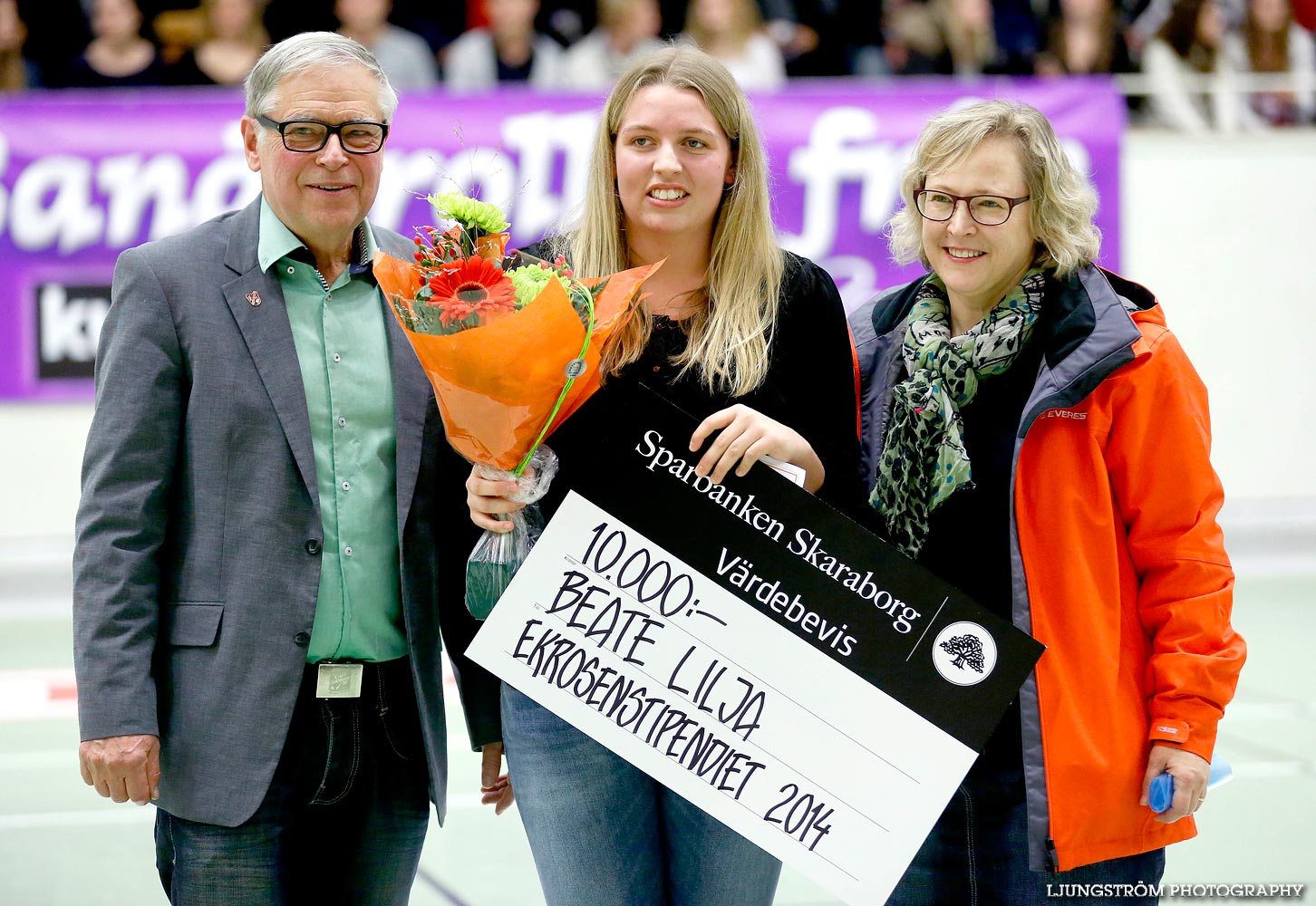 Skara HF-Eskilstuna Guif 23-24,dam,Skara Idrottshall,Skara,Sverige,Handboll,,2014,95839