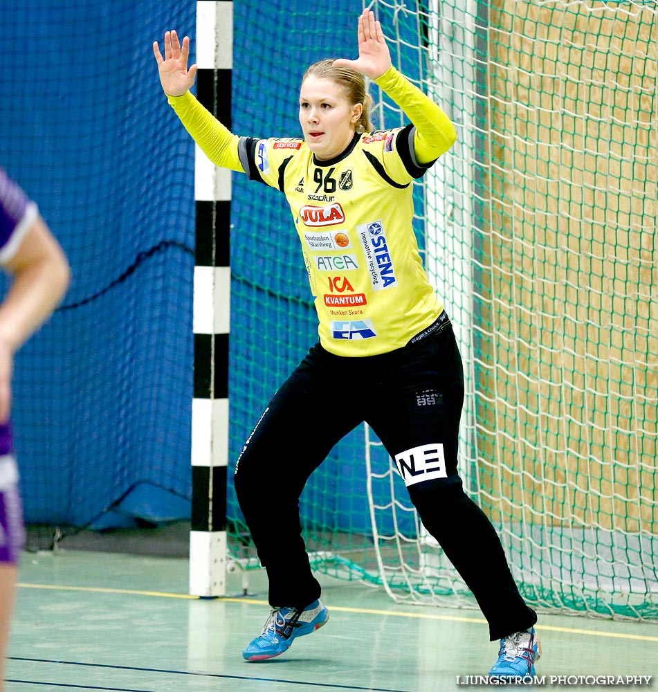 Skara HF-Eskilstuna Guif 23-24,dam,Skara Idrottshall,Skara,Sverige,Handboll,,2014,95855