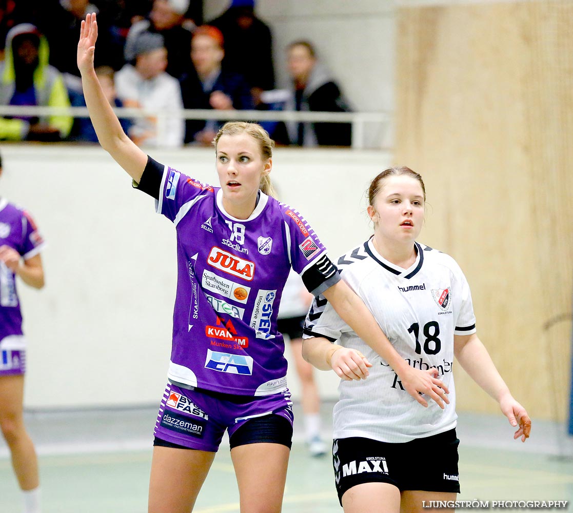 Skara HF-Eskilstuna Guif 23-24,dam,Skara Idrottshall,Skara,Sverige,Handboll,,2014,95860